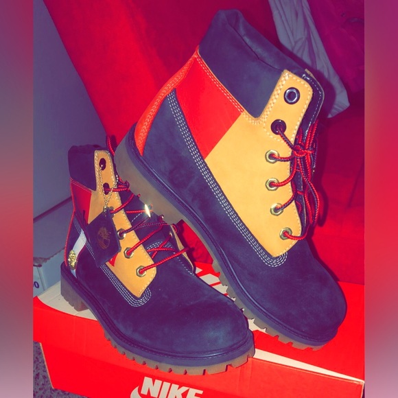 Timberland Custom Boots - Picture 2 of 2